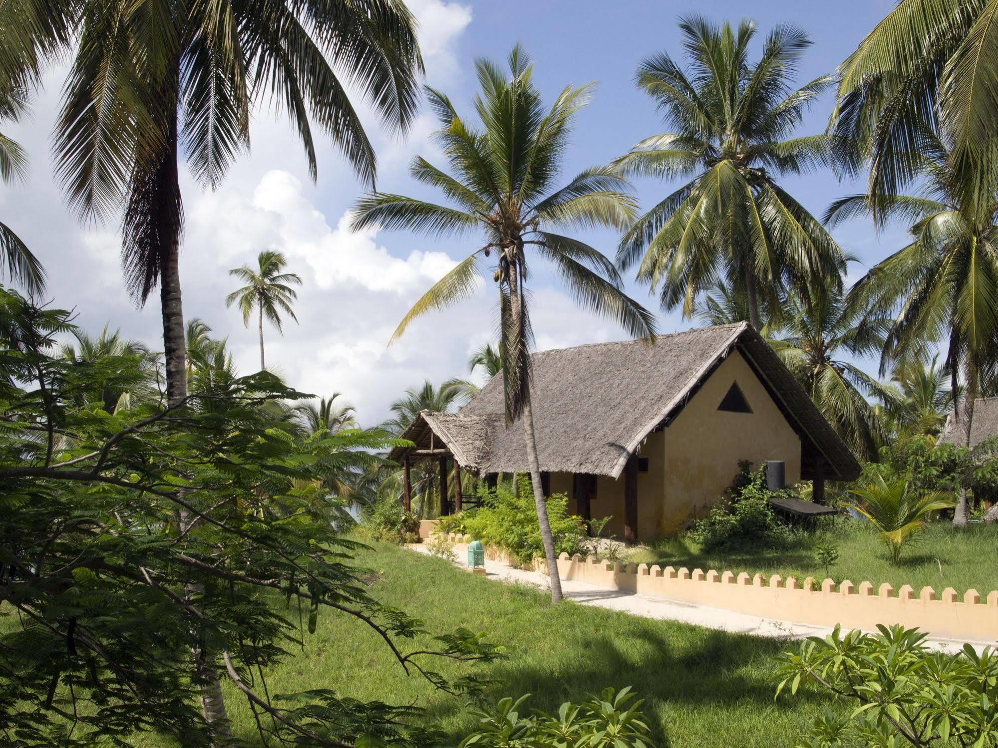 Kinasi Lodge Utende 外观 照片
