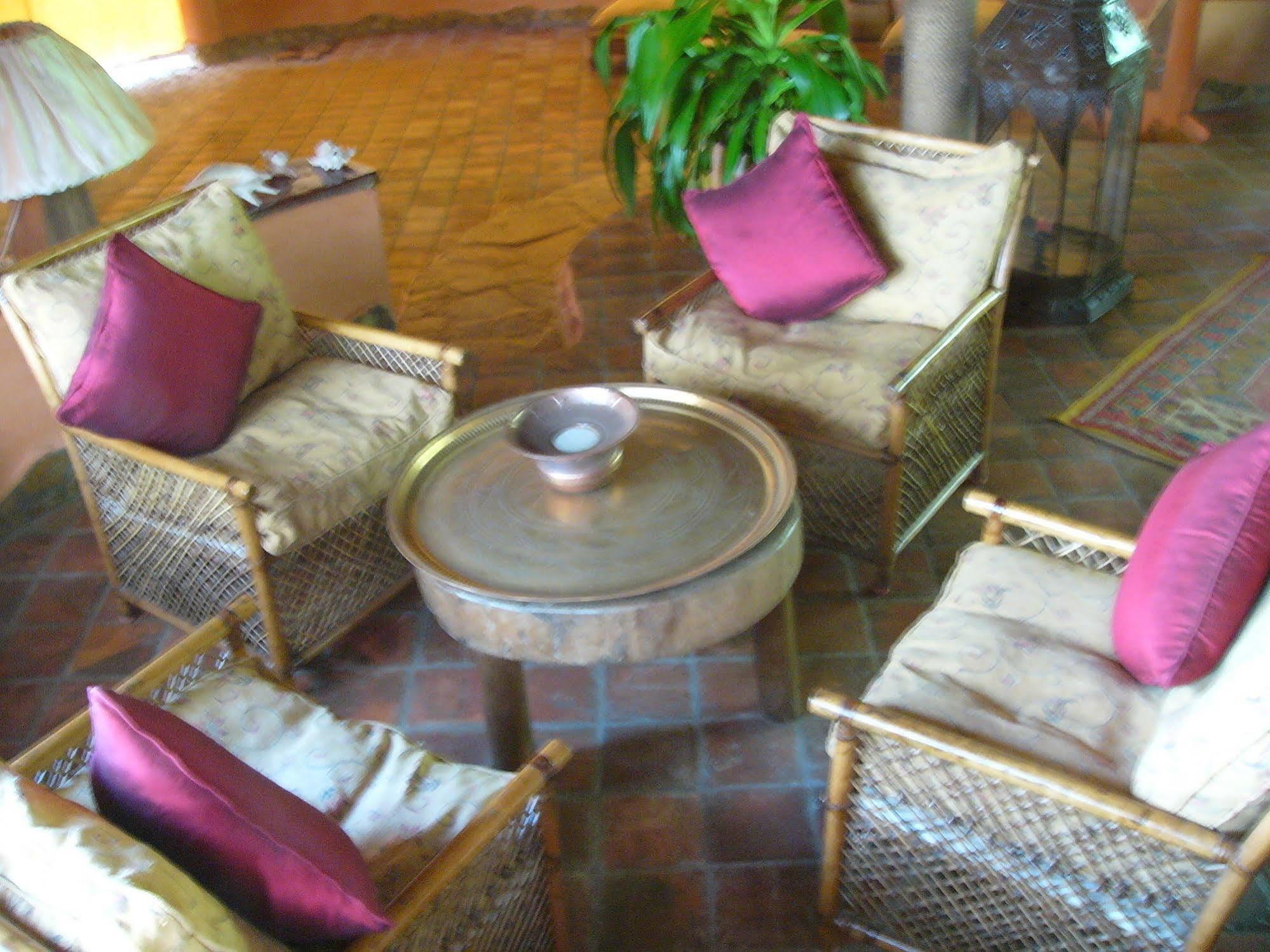 Kinasi Lodge Utende 外观 照片