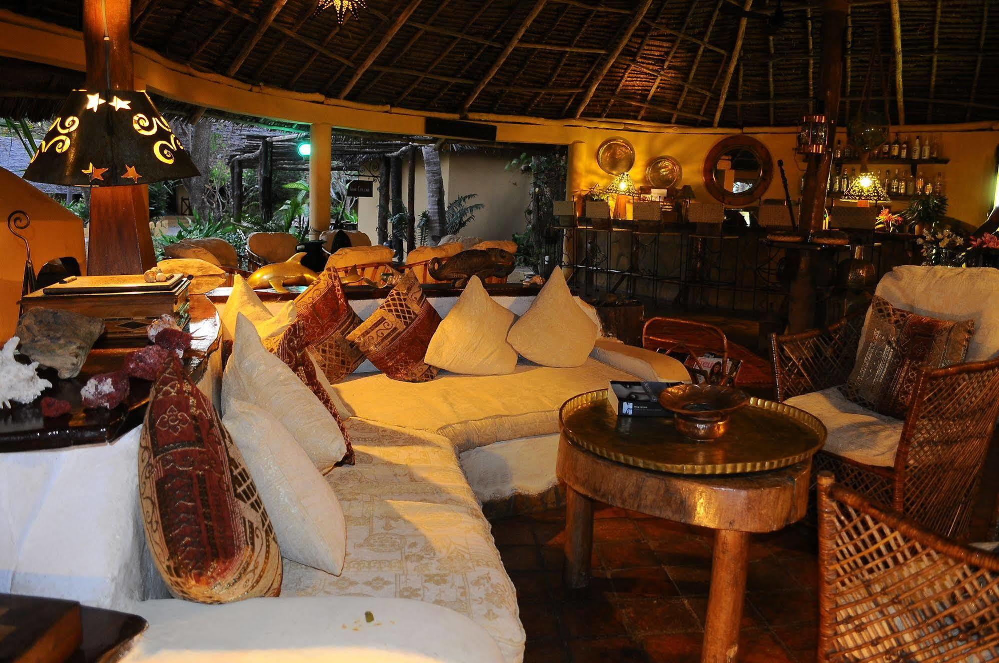 Kinasi Lodge Utende 外观 照片