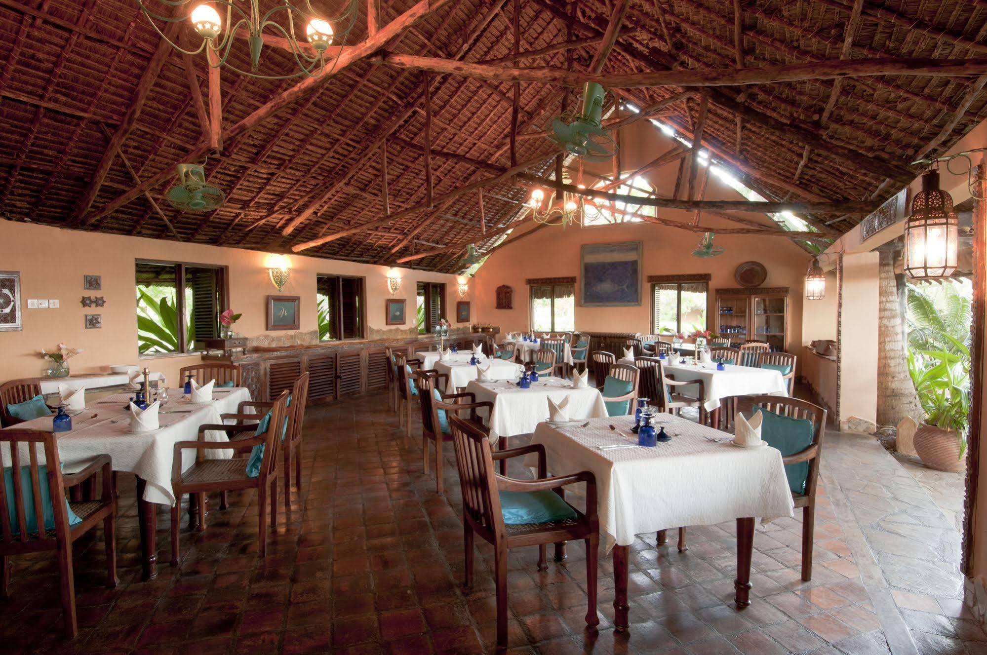 Kinasi Lodge Utende 外观 照片