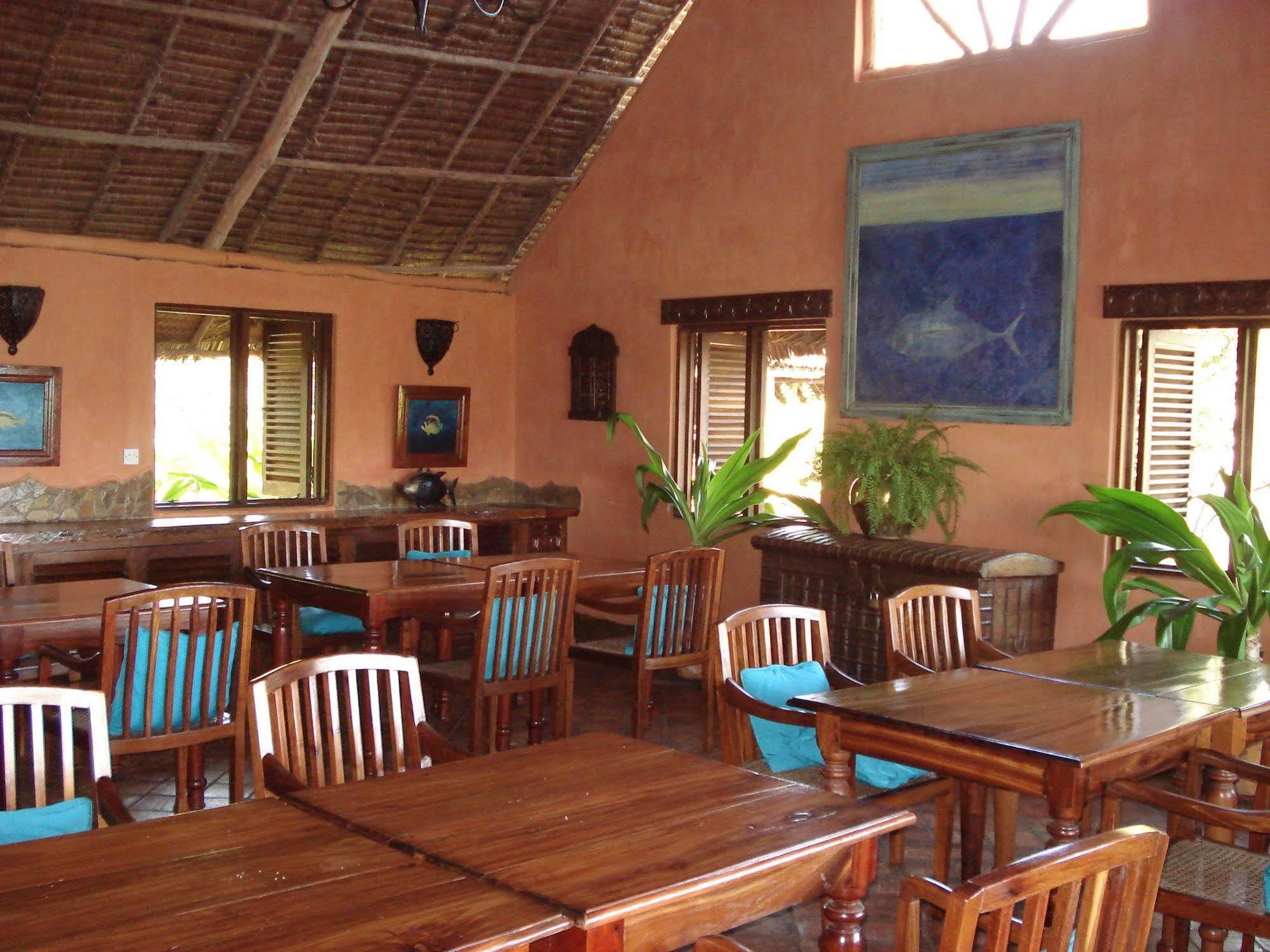 Kinasi Lodge Utende 外观 照片