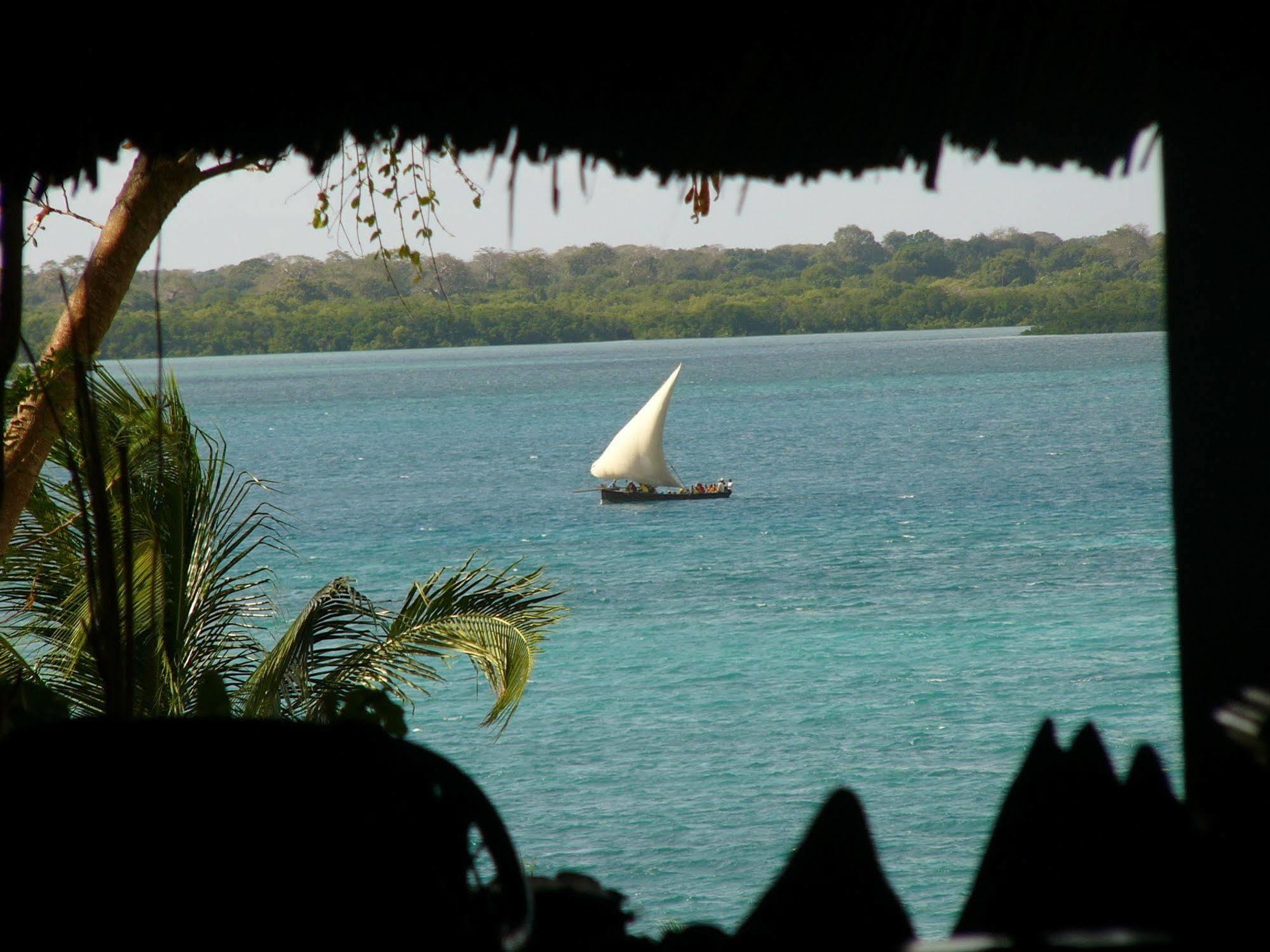 Kinasi Lodge Utende 外观 照片