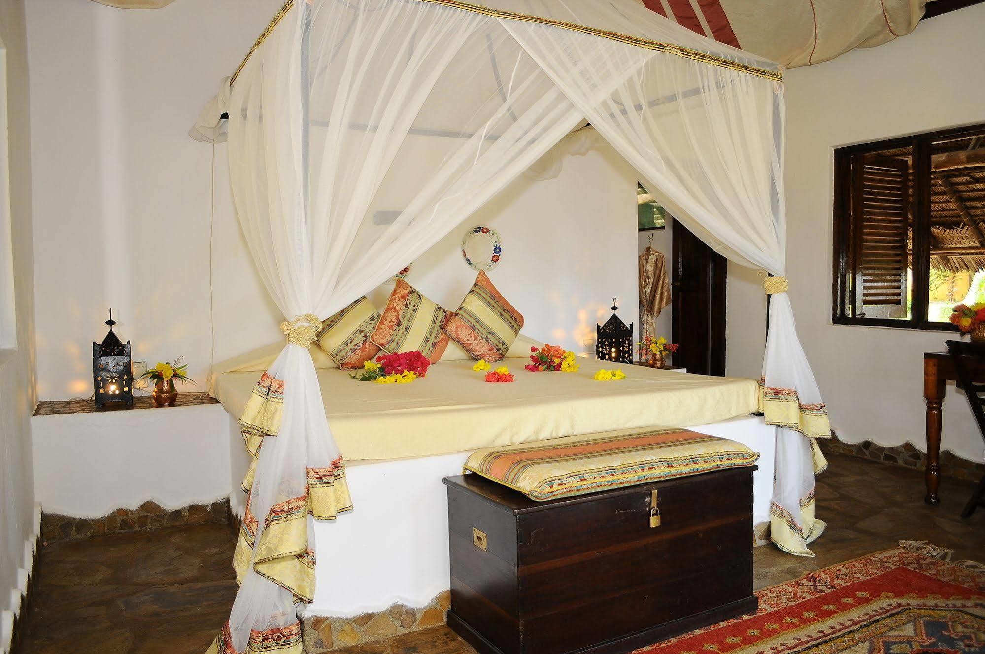 Kinasi Lodge Utende 外观 照片